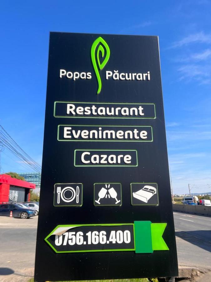 ホテル Complex Popas Pacurari ヤシ エクステリア 写真